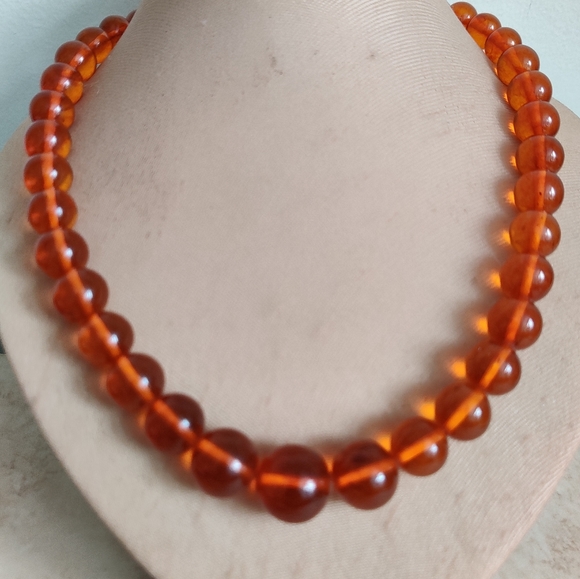 Vintage Genuine Soviet Baltic Butterscotch Amber Necklace - Picture 2 of 15